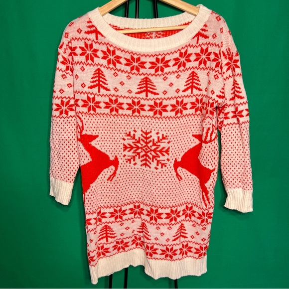 Sweater-Dress with Deer Ornament two third Sleeve Bright Comfy - Picture 1 of 9